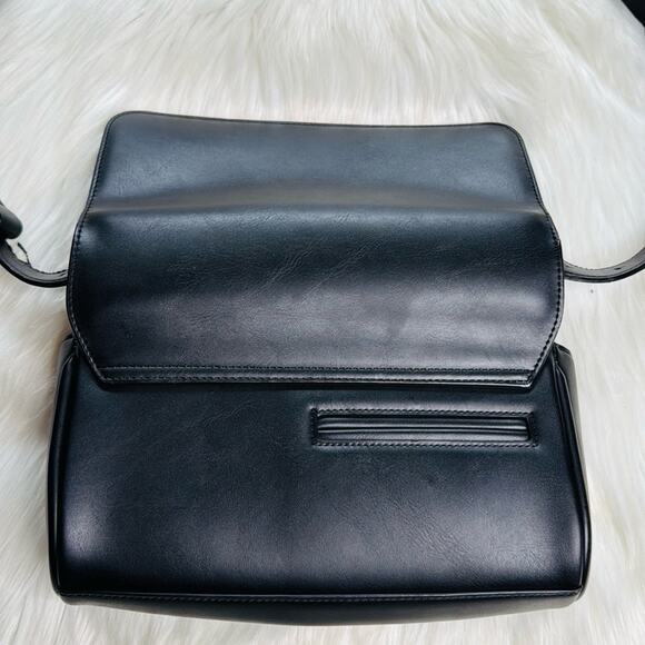 Stand Oil Black Crossbody Bag - Picture 9 of 9